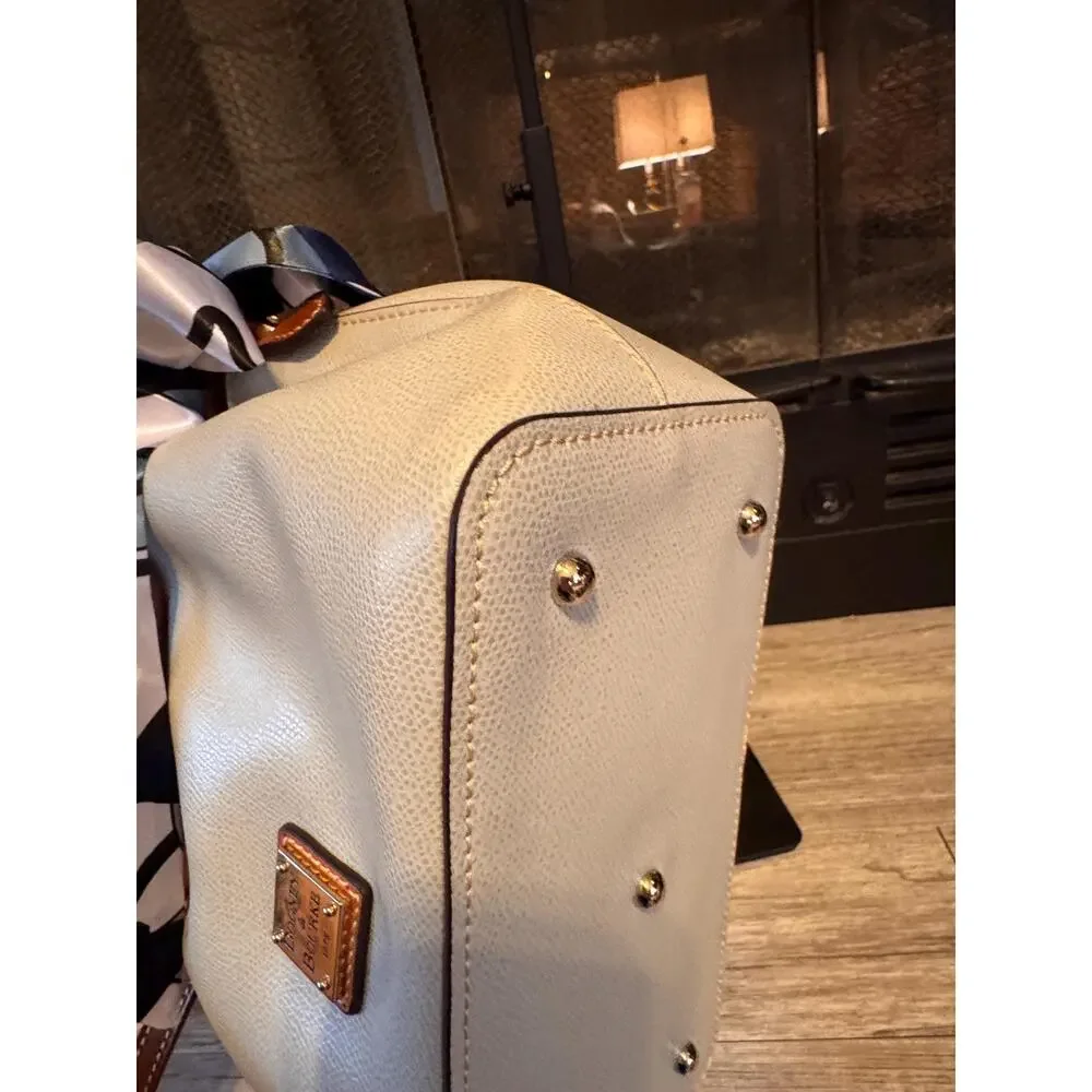 Dooney & Bourke this dooney